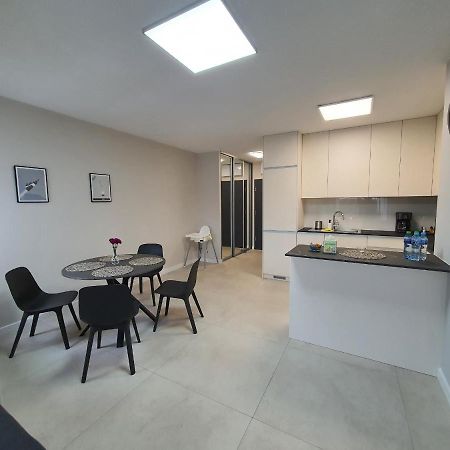 Apartament De Lux Apart 45 Grabiszynska วรอตซวาฟ ภายนอก รูปภาพ