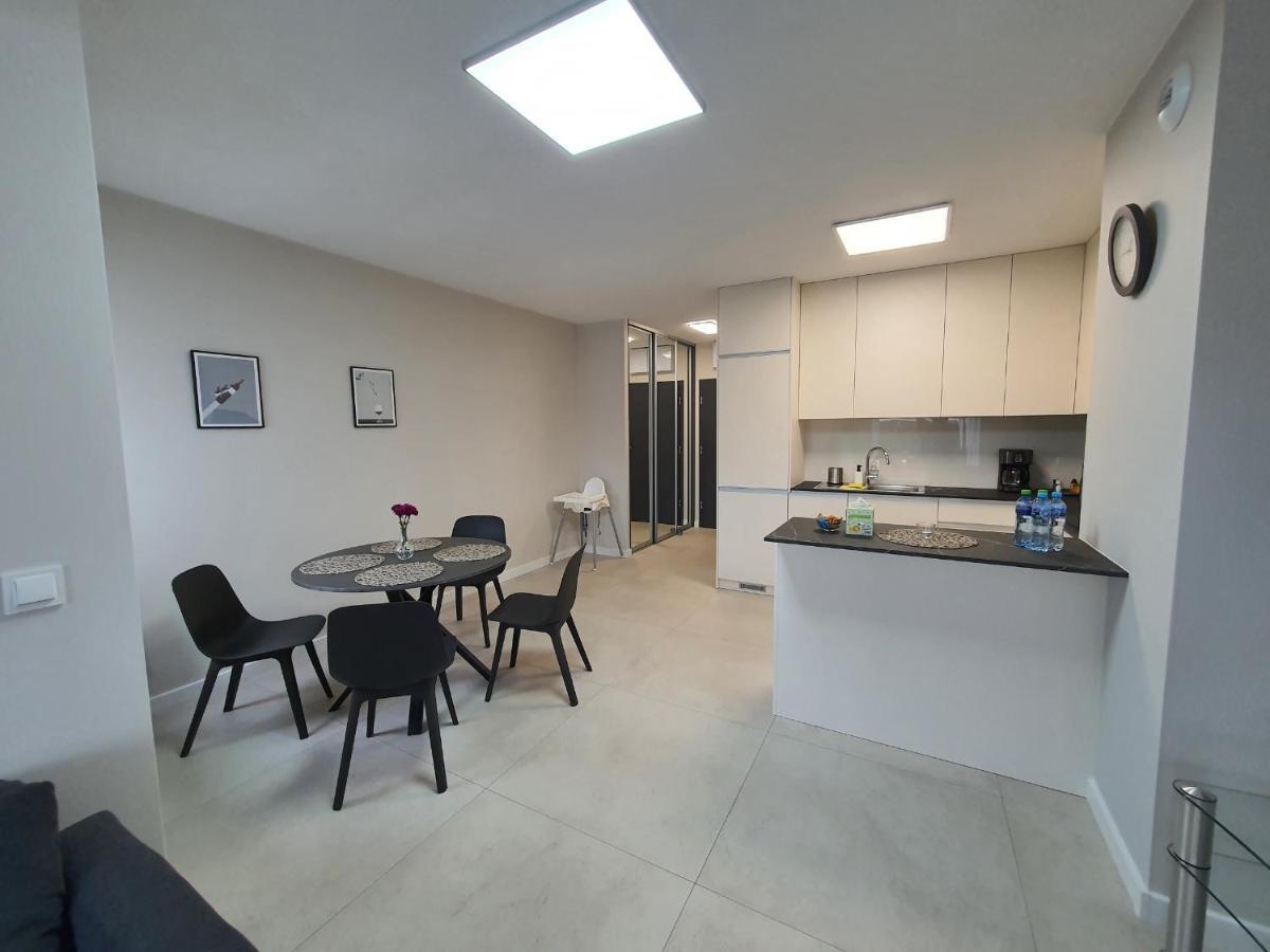 Apartament De Lux Apart 45 Grabiszynska วรอตซวาฟ ภายนอก รูปภาพ