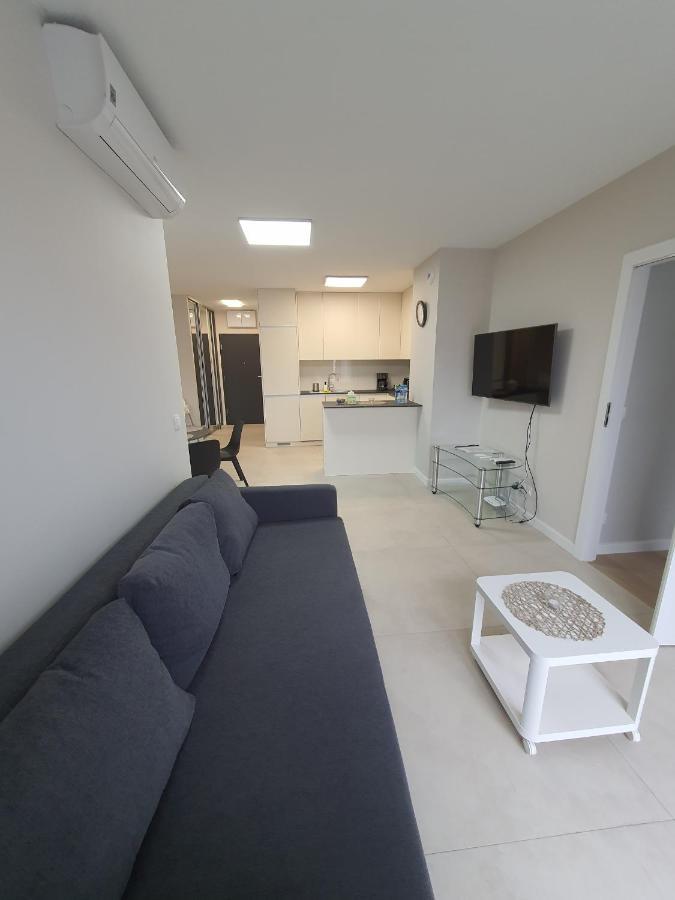 Apartament De Lux Apart 45 Grabiszynska วรอตซวาฟ ภายนอก รูปภาพ